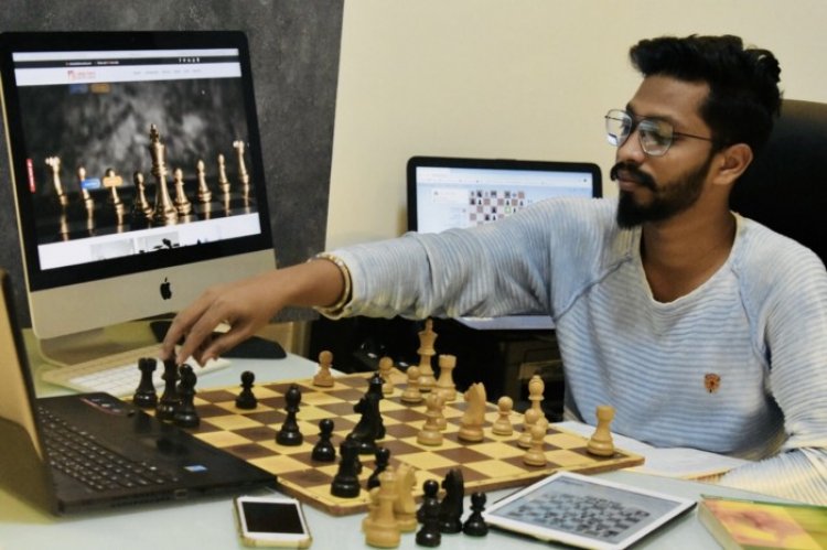 Meet Vinayak Wadile ; Person Behind Chess-Tech Startup Chessvicky.